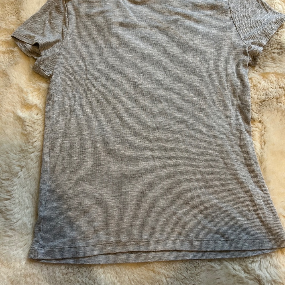 Gray Athleta shirt